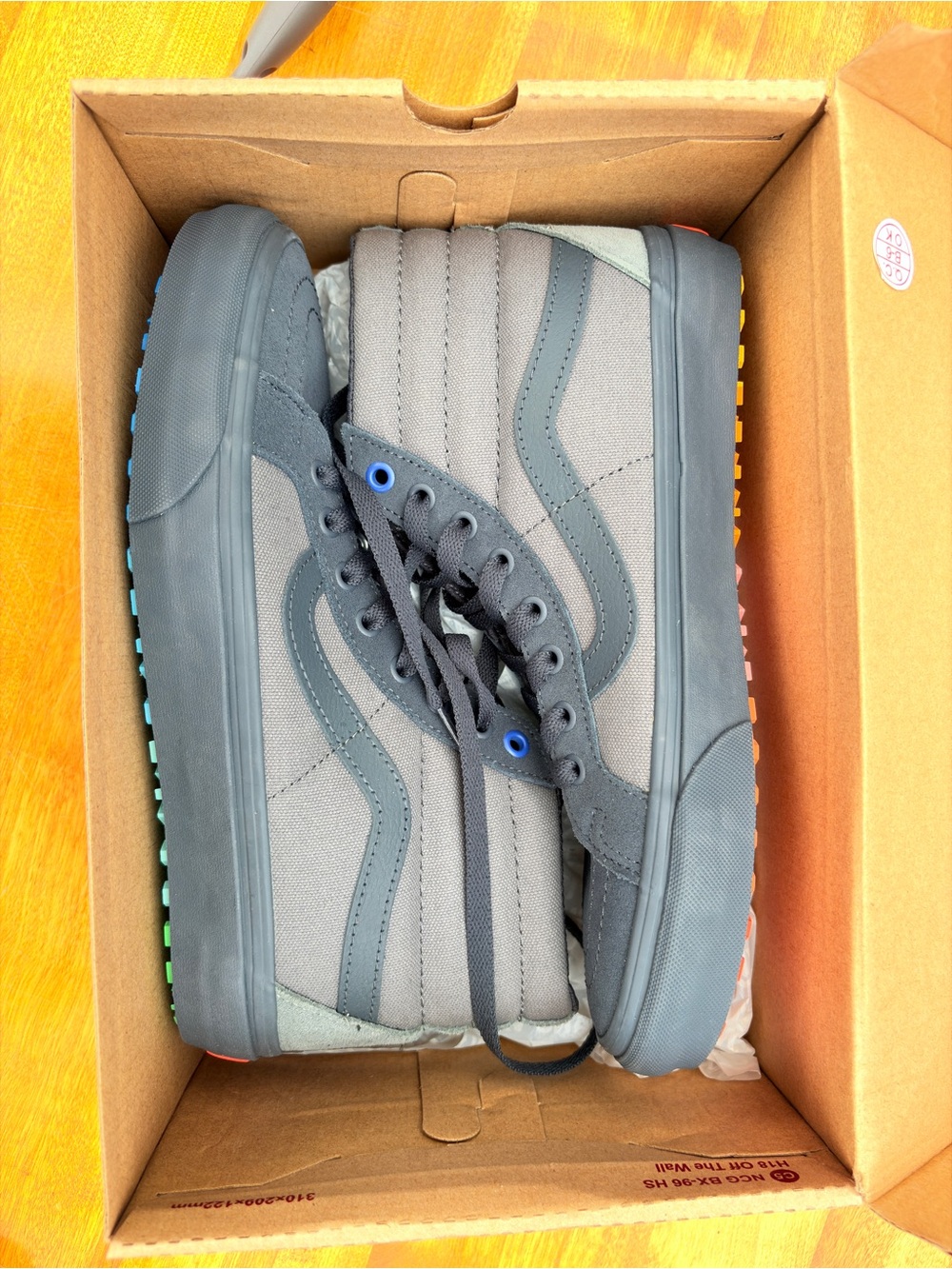 Vans x Hedley & Bennett Men’s Sk8-Hi Sneakers Dark Gray Rainbow Outsole NIB New - Picture 2 of 6